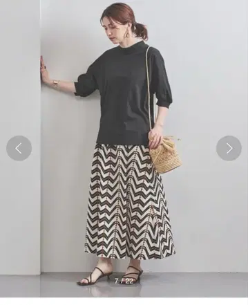 UNITED ARROWS UWFM C 모크넥 TEE 블랙