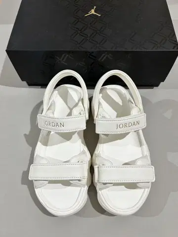Jordan 데자 샌들 화이트 24cm