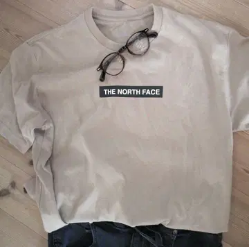 THE NORTH FACE 모카 티셔츠