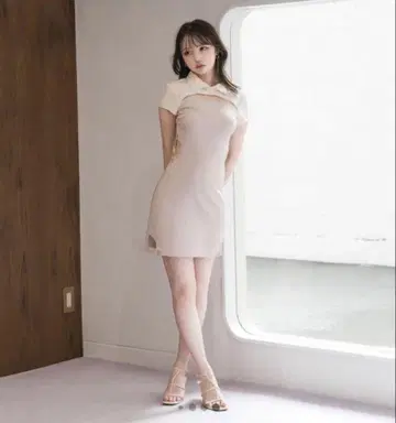 andmary 앤드마리 kitten mini dress