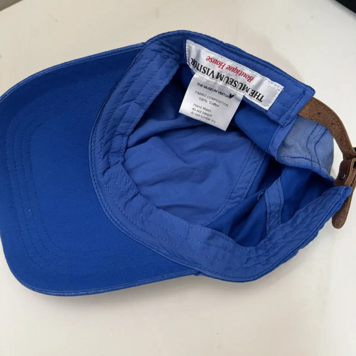 【THE MUSEUM VISITOR】 SMILE LOGO BALLCAP /追跡付 THE MUSEUM VISITOR | 더뮤지엄비지터 The Museum Visitor Smile