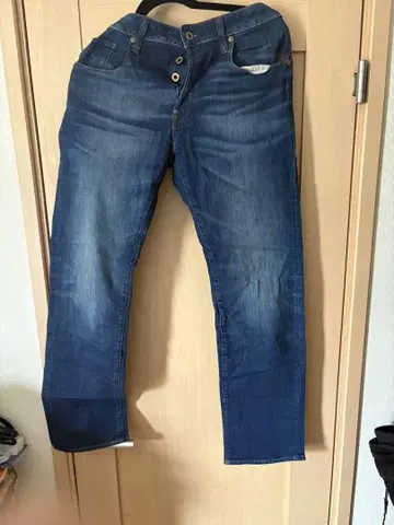 G-STAR RAW 다크 블루 슬림 핏 데님
