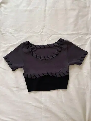 Meltthelady stitch line tops
