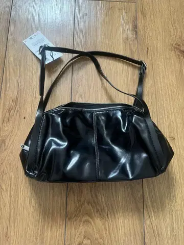 ZARA 백