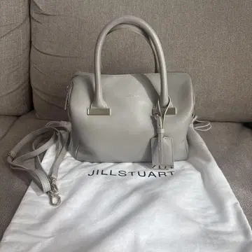 JILLSTUART 보스턴 백 (정가 5만)