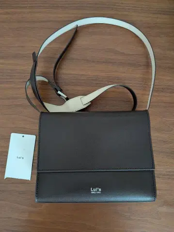 Lui's 브라운 숄더백