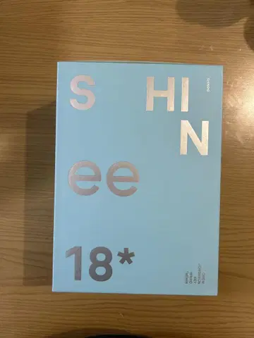 SHINee 2018 SEASON'S GREETINGS