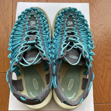 keen 샌들