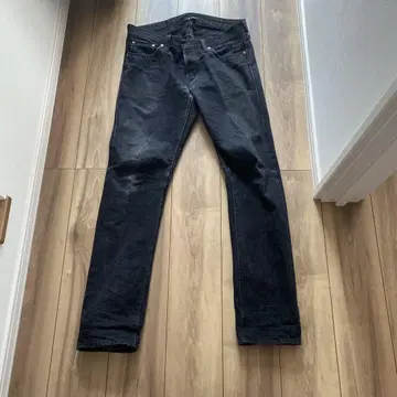 다크 블루 데님 팬츠 슬림 핏 W34