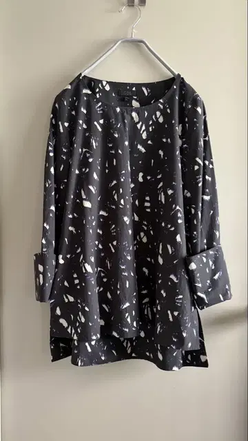새상품 COS 코스 프린트 블라우스