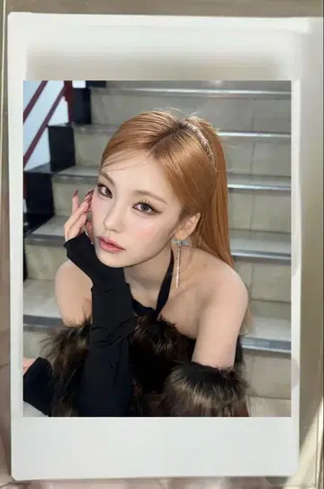 itzy 예지 친필 사인 폴라로이드