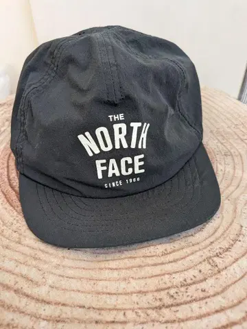 THE NORTH FACE 블랙 캡