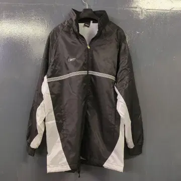 Reebok 집업 자켓 블랙/화이트