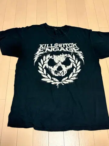 KILLSWITCH ENGAGE T셔츠 블랙 컬러 구제 의류