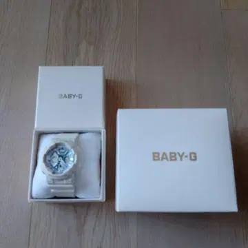 BABY-G 손목시계 화이트/블루 WR10BAR