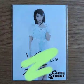 CUTIE STREET 이타쿠라 카나 사인 포함 사진 토크포