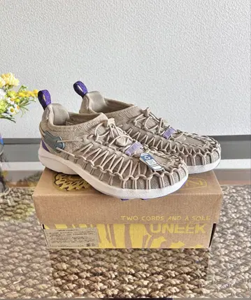 [미사용] KEEN UNEEK SNK 23.0cm 킨 스니크 샌들