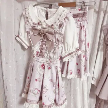 LIZLISA Salon de Fraise 패턴 셋업 반팔