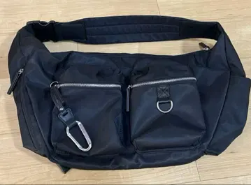 JEANASIS 블랙 숄더백