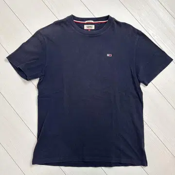 TOMMY JEANS 네이비 티셔츠 L