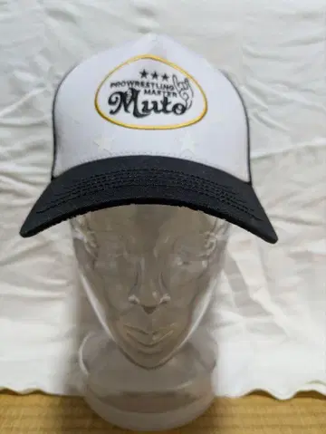 무토 케이지 심볼 캡 블랙 x 화이트