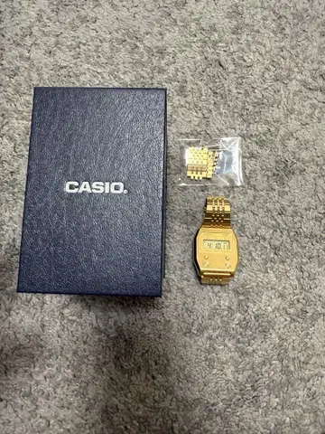 CASIO A1100 골드 디지털 시계