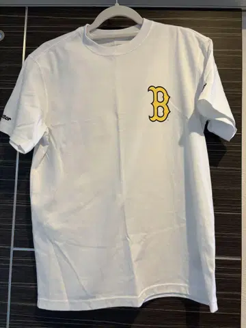 new era BTS 콜라보 티셔츠 뉴에라