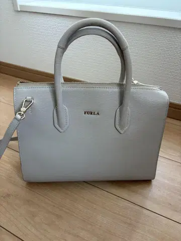 FURLA 그레이 비즈니스 백