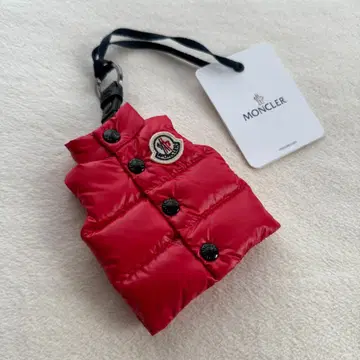 미사용 새상품 MONCLER 다운 베스트형 키링 레드 귀여움
