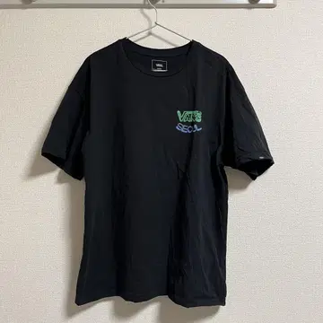 Vans 티셔츠 M 사이즈 한국 서울