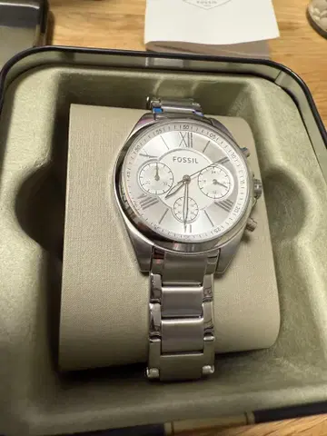 FOSSIL 실버 아날로그 손목시계