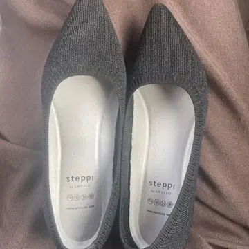 steppi 스테 플랫 펌프스 블랙