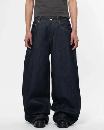 MENES Okayama Raw Selvedge Baggy Jeans