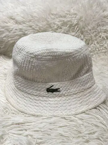 LACOSTE 화이트 버킷햇