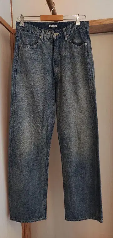 AURALEE SELVEDGE FADED LIGHT DENIM AW23