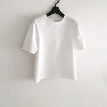 Demi-Luxe BEAMS 턱 퍼프 슬리브 풀오버