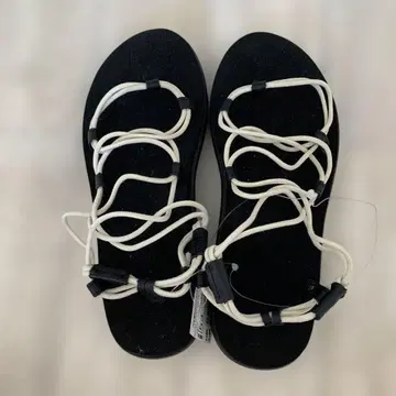 블랙 비치 샌들 25.0cm