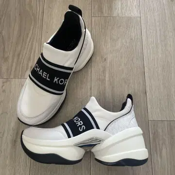 MICHAL KORS 마이클코어스 스니커즈 22.5~23.0