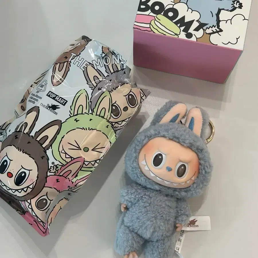 キーホルダー・アクリルキーホルダー LABUBU Macaron Sea Solt Coconut pop mart Pop Mart Labubu The Monsters Exciting Macaron Sea Salt
