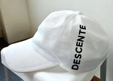DESCENTE 데상트 골프 캡 화이트 프리 사이즈