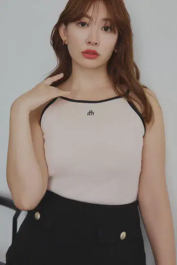 Trois Logo Top ecru herlipto