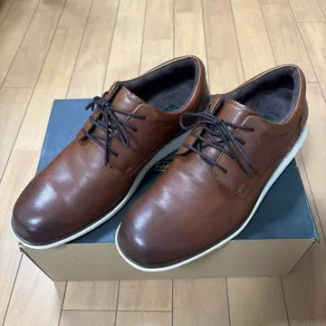 브라운 캐주얼 슈즈