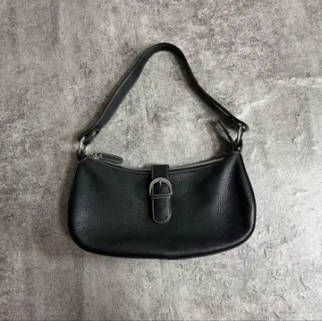 가죽 숄더백 블랙 y2k 그런지 가죽 백 vintage