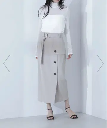 버튼 타이트 스커트