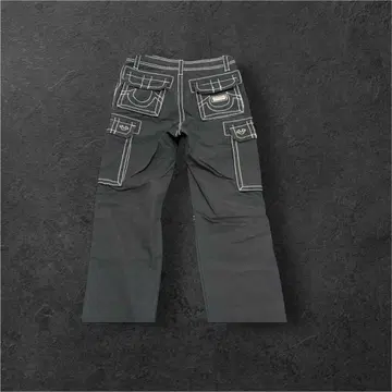 TRUE RELIGION 블랙 카고 팬츠