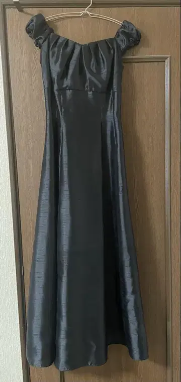 에메 주네비비앙 드레스 [ 반주 ]