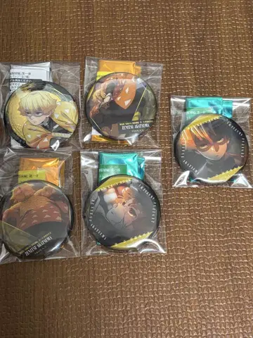 귀멸의 칼날 무한성 편 캔뱃지 젠이츠