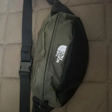 THE NORTH FACE 바디백 웨스트 파우치 올리브 블랙