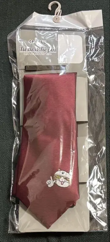 일하는 고양이 넥타이 + 넥타이핀 세트 레드 빨간색 브라운 고양이