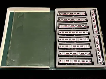KATO 10-184 외 205계 게이요선 색상